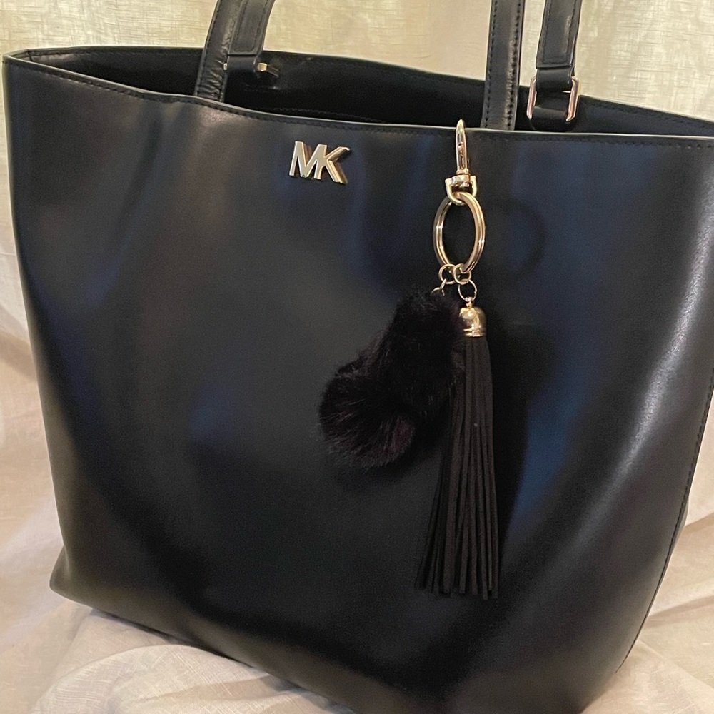 Michael Kors awesome large leather tote